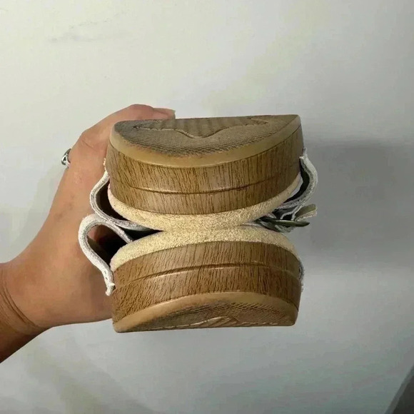 Dansko Open Toe Gold Glitter Wooden Platform Size 10.5 - Picture 7 of 9